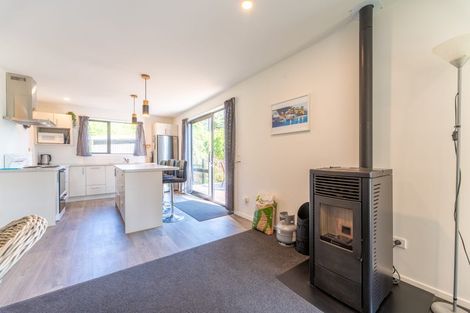 Photo of property in 10 Bute Street, Moeraki, 9482