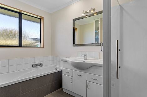 Photo of property in 2 Osborne Road, Amberley, 7410