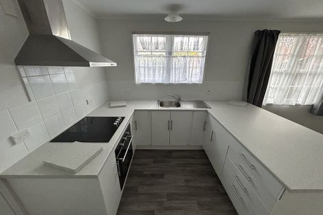 Photo of property in 36 Saint Annes Street, Levin, 5510