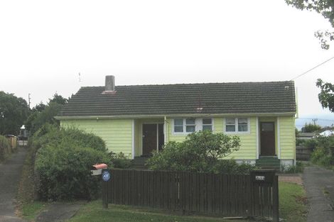 Photo of property in 1/11 Hill Crescent, New Lynn, Auckland, 0600