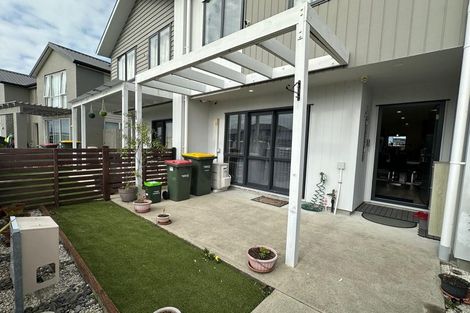 Photo of property in 37b Soaring Bird Drive, Takanini, 2112