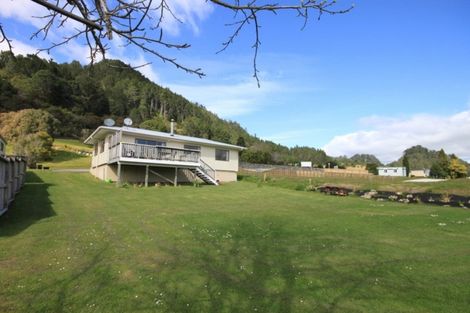 Photo of property in 1203 Hikuai Settlement Road, Pauanui, Hikuai, 3579