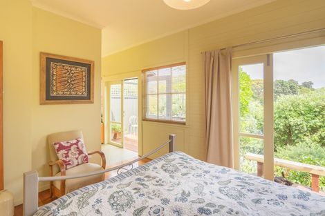 Photo of property in 25 Tennis Court Road, Raumati South, Paraparaumu, 5032