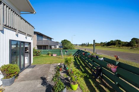 Photo of property in 298a Ocean Road, Ohope, 3121