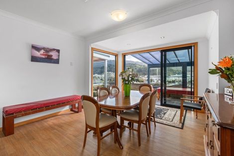 Photo of property in 41a Waikawa Road, Picton, 7220