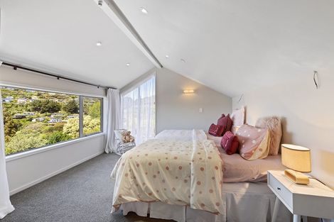 Photo of property in 170 Paremata Road, Paremata, Porirua, 5024