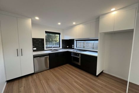 Photo of property in 28 Sussex Street, Levin, 5510