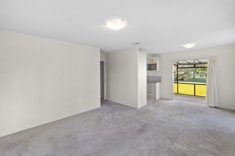 Photo of property in 6 Kingfisher Way, Te Kowhai, Hamilton, 3288