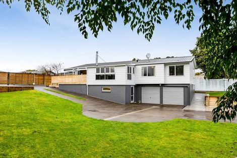 Photo of property in 17 Villa Place, Bell Block, New Plymouth, 4312