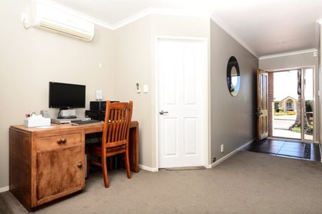 Photo of property in 67 Spinnaker Drive, Flagstaff, Hamilton, 3210