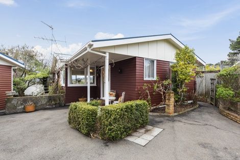 Photo of property in 11 Ecclesfield Grove, Silverstream, Upper Hutt, 5019