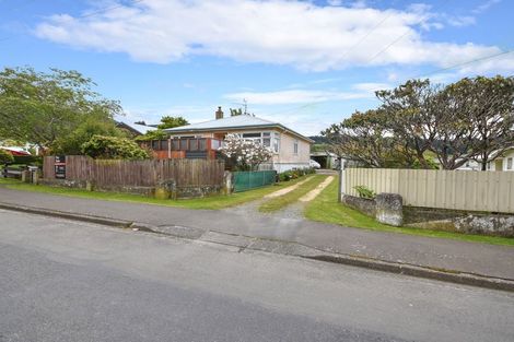 Photo of property in 50 Hall Road, Sawyers Bay, Port Chalmers, 9023
