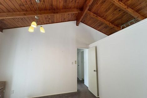 Photo of property in 1/45 Mcdowell Crescent, Hillcrest, Auckland, 0627