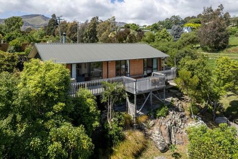 Photo of property in 29 Te Papau Crescent, Diamond Harbour, 8972