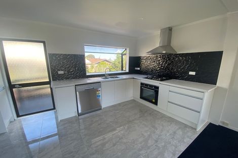 Photo of property in 5 Rochas Place, Clover Park, Auckland, 2019