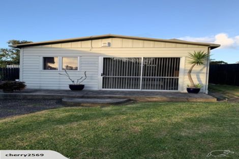 Photo of property in 13 De Thiery Place, Pakuranga Heights, Auckland, 2010