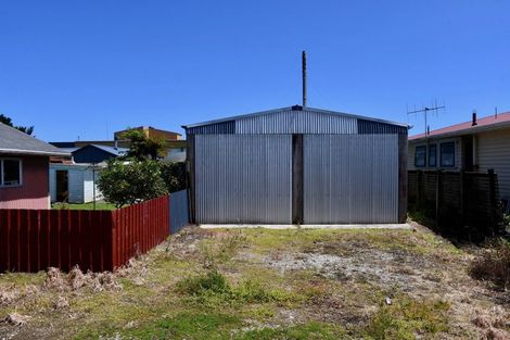 Photo of property in 129 Waverley Street, Karamea, 7893