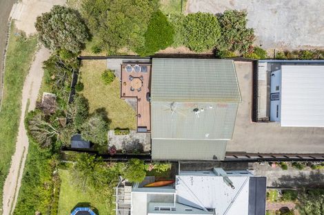 Photo of property in 1/6 Mana Esplanade, Paremata, Porirua, 5026