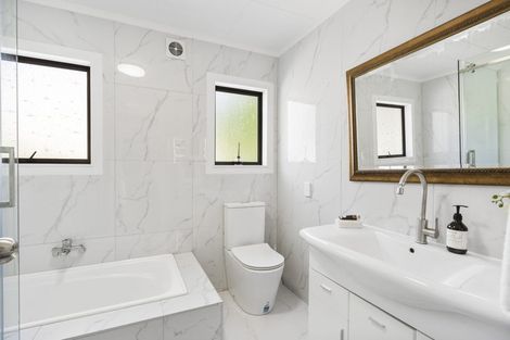 Photo of property in 43 John Gill Road, Shelly Park, Auckland, 2014