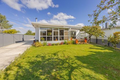 Photo of property in 30 Francis Drake Street, Waipukurau, 4200