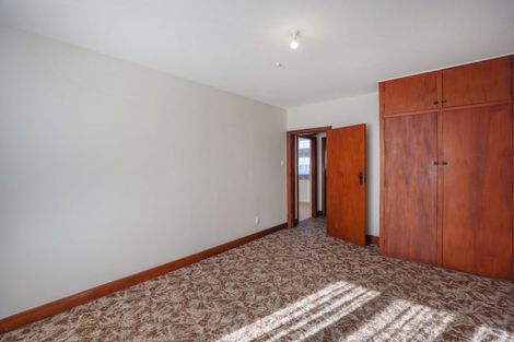 Photo of property in 1 Hugh Street, Hampstead, Ashburton, 7700