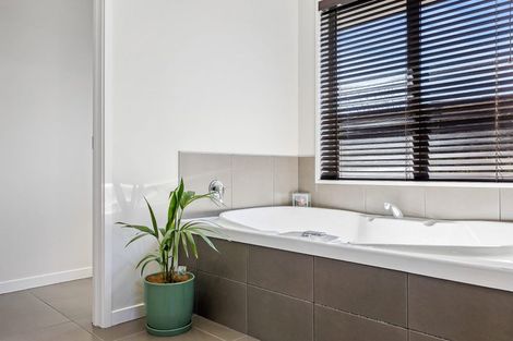 Photo of property in 7 John Campbell Crescent, Hillmorton, Christchurch, 8024