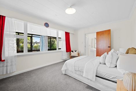 Photo of property in 264 Mairehau Road, Burwood, Christchurch, 8083