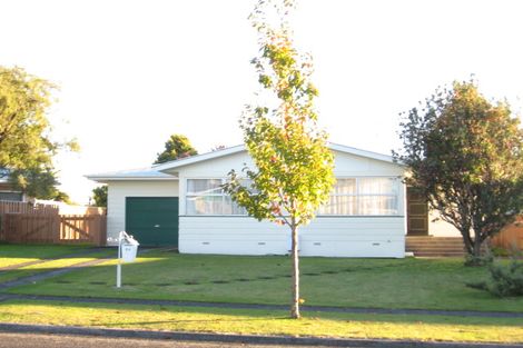 Photo of property in 30 Aotea Crescent, Tokoroa, 3420