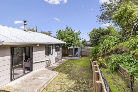 Photo of property in 1 Te Uruhi Grove, Paraparaumu, 5032