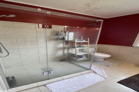 Photo of property in 324 Mount Albert Road, Mount Roskill, Auckland, 1041