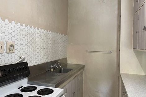 Photo of property in 37 Faraday Street, Hospital Hill, Napier, 4110