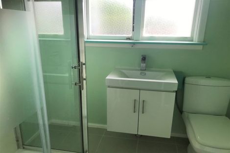 Photo of property in 2/58 Brookside Terrace, Bryndwr, Christchurch, 8053