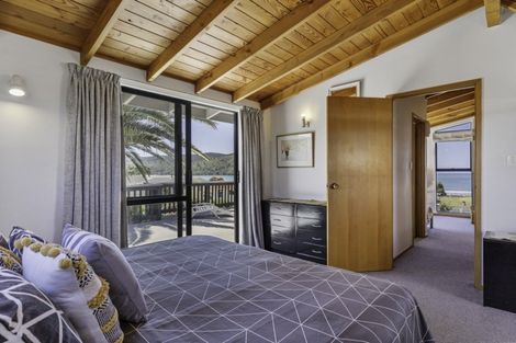 Photo of property in 306b Beverley Terrace, Whangamata, 3620