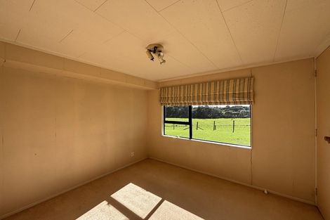 Photo of property in 1 Old Pine Valley Road, Dairy Flat, Silverdale, 0992