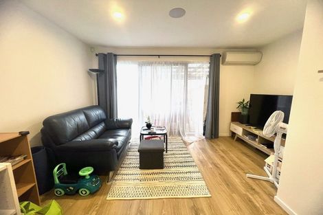 Photo of property in 5/10 Ayr Road, Pakuranga, Auckland, 2010