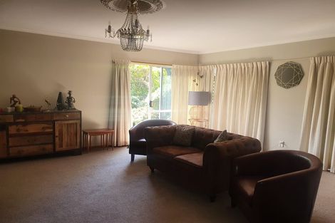 Photo of property in 4 Inglewood Place Avonhead Christchurch City