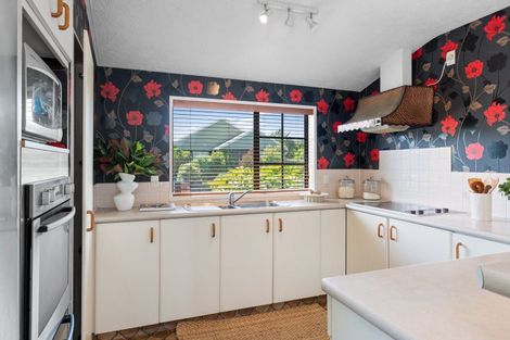 Photo of property in 9 Noble Place, Halswell, Christchurch, 8025