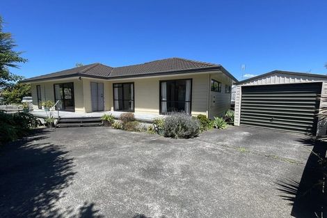 Photo of property in 111b Rosario Crescent, Red Beach, 0932