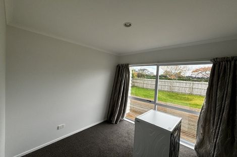 Photo of property in 369 Waihi Road, Normanby, Hawera, 4614