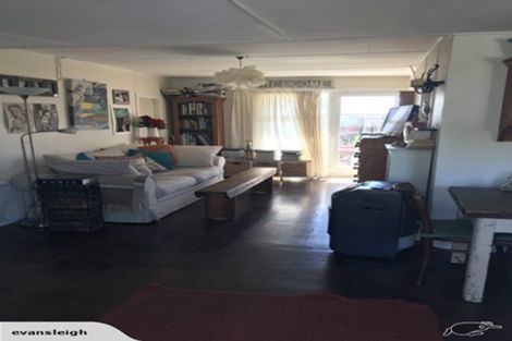 Photo of property in 24 Days Road, Lyttelton, 8082