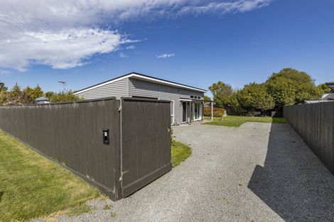 Photo of property in 7 Newnham Street, Rangiora, 7400