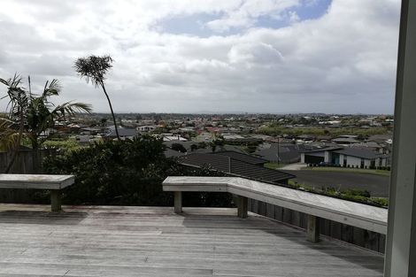 Photo of property in 13 Ruske Place, Grandview Heights, Hamilton, 3200