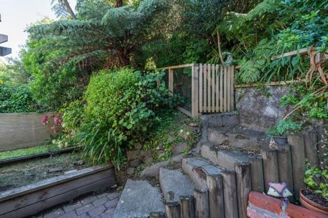 Photo of property in 16 Albemarle Road, Northland, Wellington, 6012