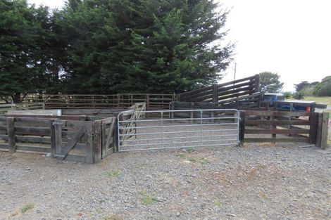 Photo of property in 1797 State Highway 3, Awahuri, Palmerston North, 4479