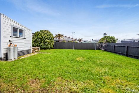 Photo of property in 10 Erin Street, Hawera, 4610