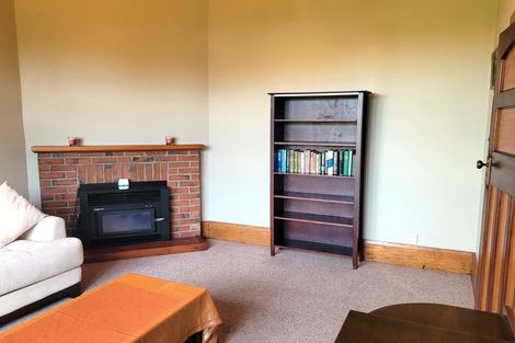 Photo of property in 2 Rolleston Street, Watlington, Timaru, 7910