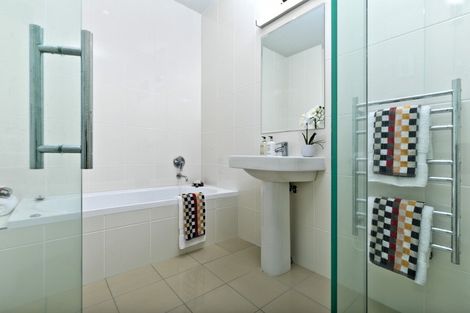 Photo of property in 3 Aberdeen Road, Castor Bay, Auckland, 0620