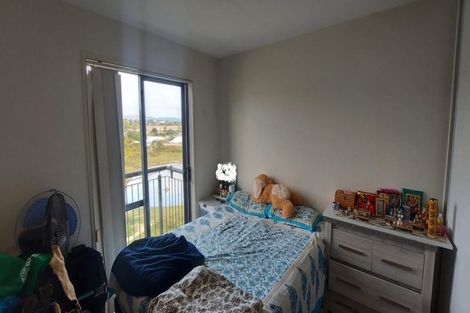 Photo of property in 5g/17 Crown Lynn Place, New Lynn, Auckland, 0600