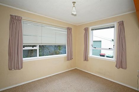 Photo of property in 30 Pinehurst Crescent, Russley, Christchurch, 8042
