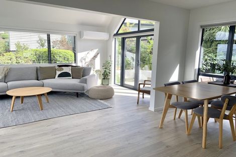 Photo of property in 26b Cornwall Road, Lyttelton, 8082